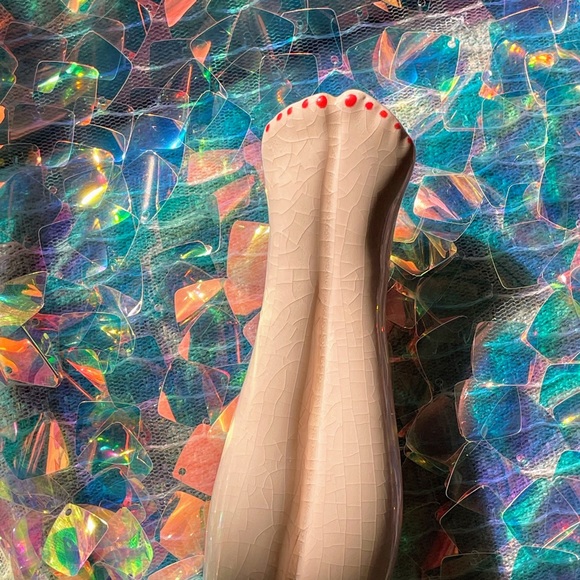 Vintage Dorothy Kindell Replica Ceramic Pinup - Picture 7 of 10